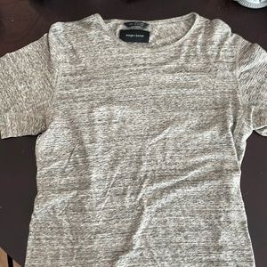 Wings + horns Heather Gray t-shirt size Large